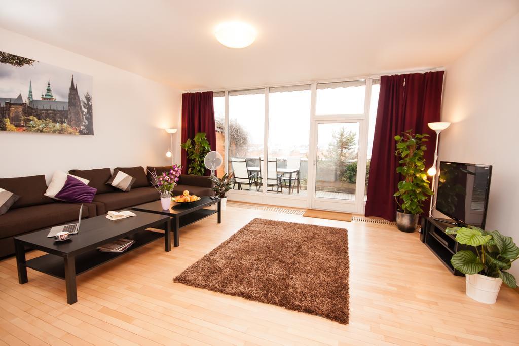 Wenceslas Square Lofts Прага Экстерьер фото
