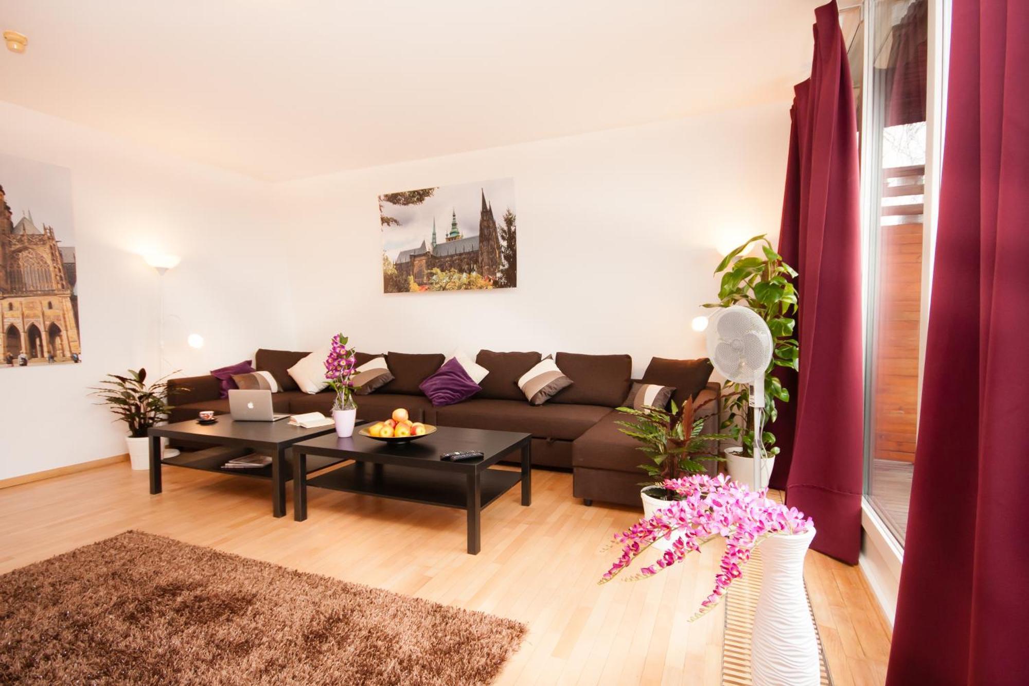 Wenceslas Square Lofts Прага Номер фото