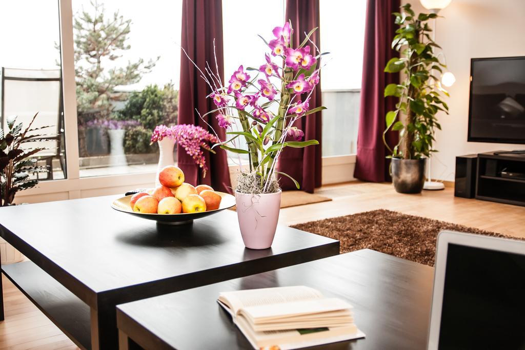 Wenceslas Square Lofts Прага Номер фото